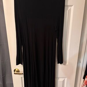 Zenana Outfitters Classic Black Long Sleeve Dress